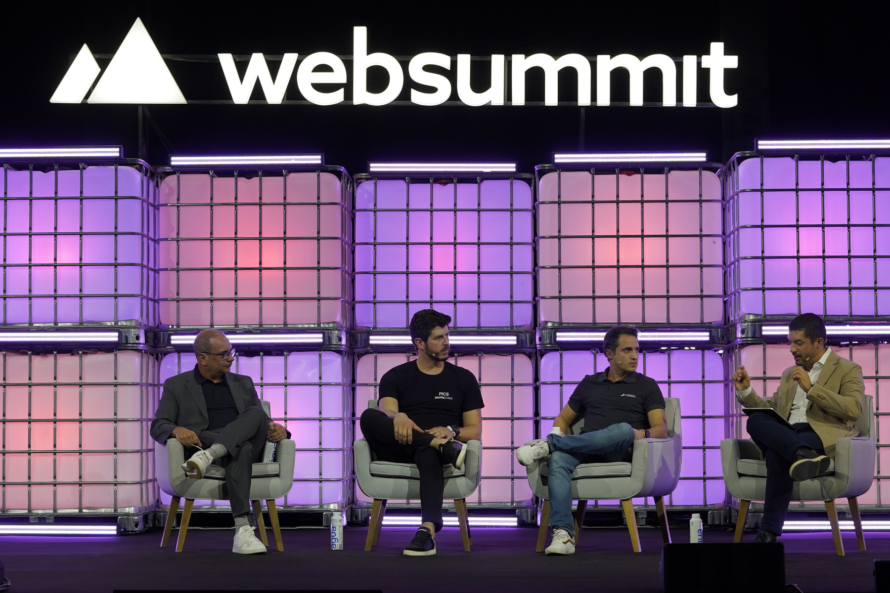 Web Summit Rio: Pix, Open Finance e IA estão redefinindo a inclusão financeira